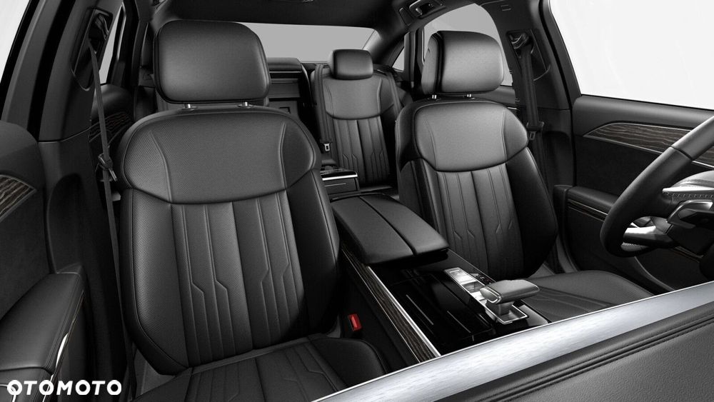 Audi A8 - 7