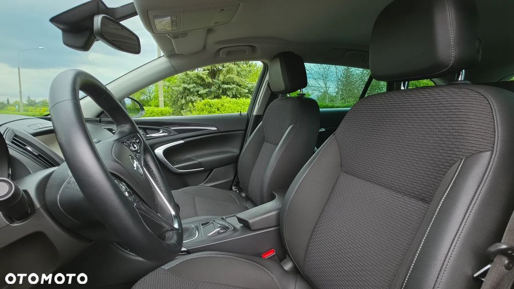 Opel Insignia 2.0 CDTI Cosmo S&S - 33