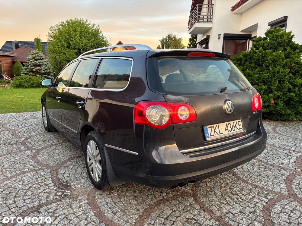 Volkswagen Passat 2.0 TDI Comfortline - 7