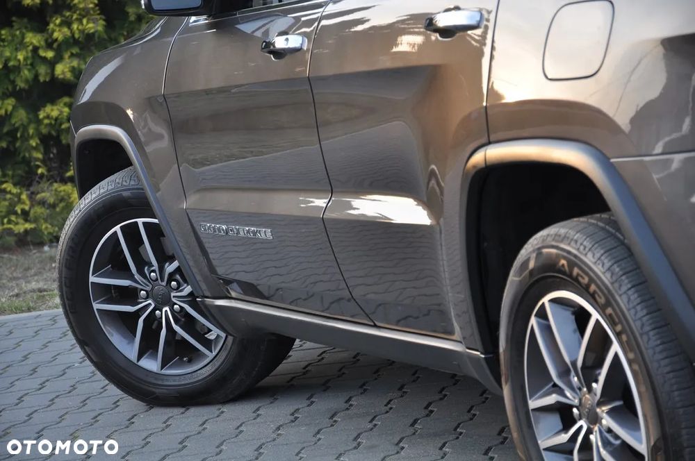 Jeep Grand Cherokee 3.6 V6 Limited - 17