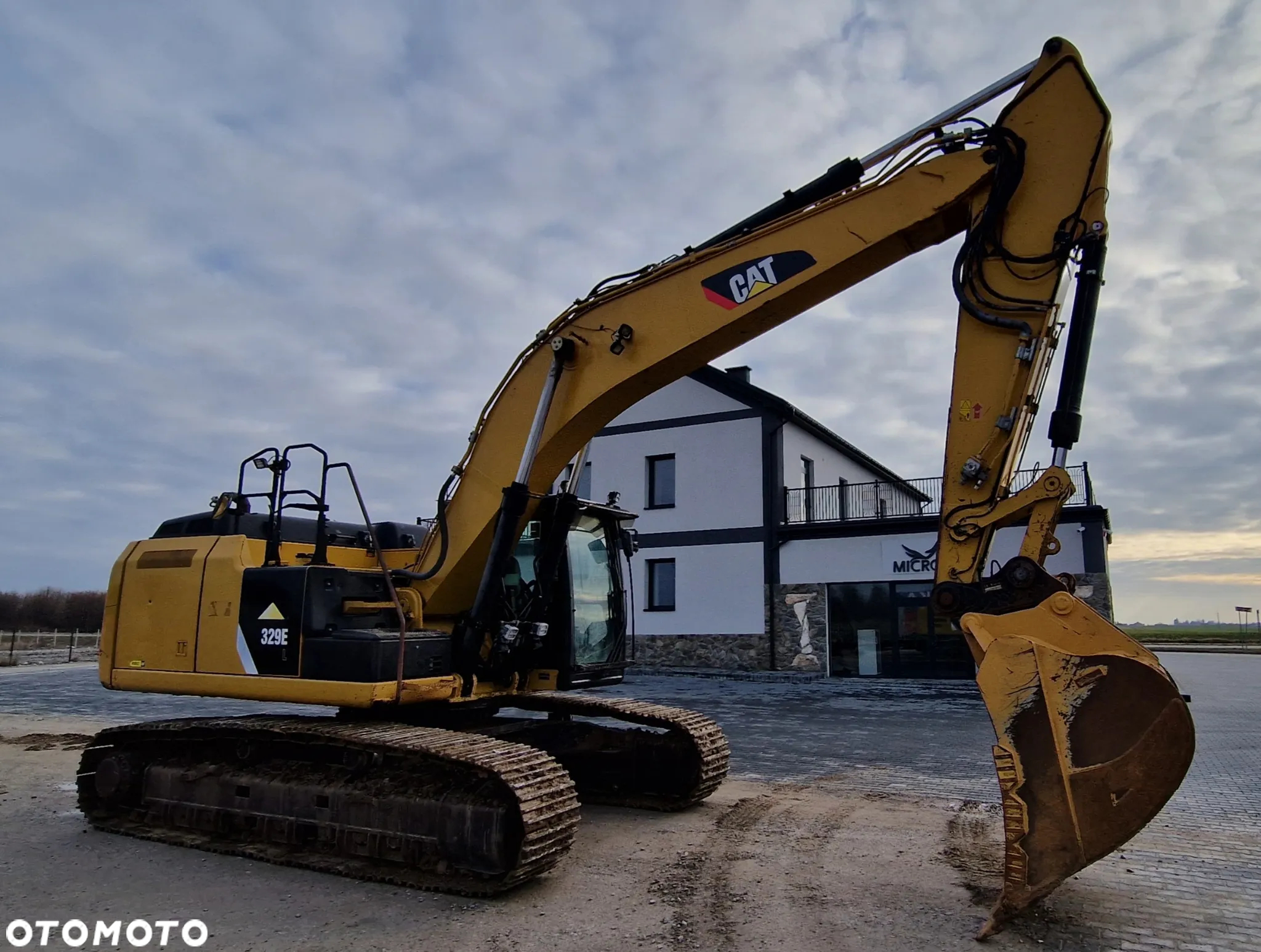 Caterpillar 329 EL - 9