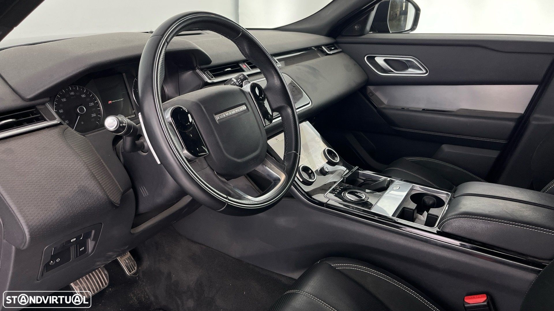 Land Rover Range Rover Velar 2.0 R-Dynamic - 12