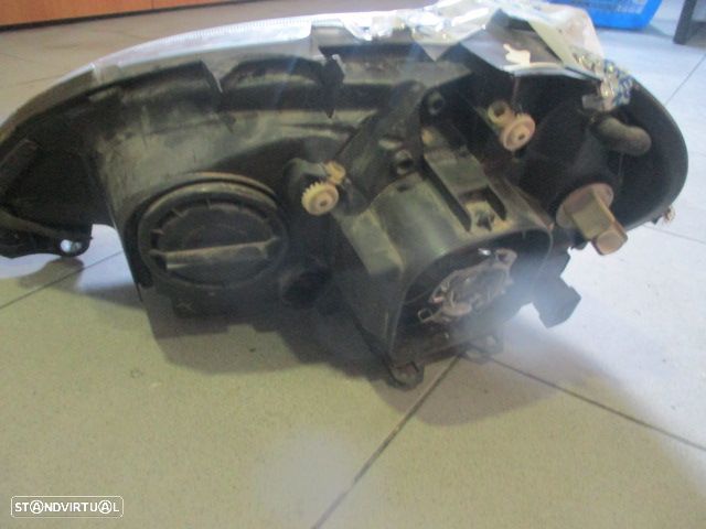 Farol 22315600 MERCEDES W163 2002 DRT Hella - 3