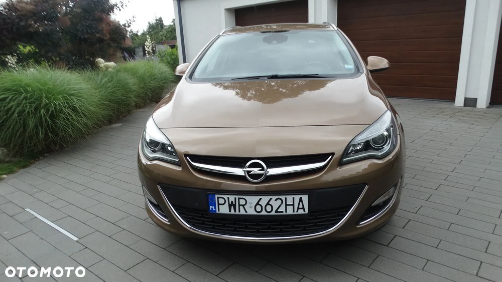 Opel Astra 1.4 T Cosmo S&S - 2