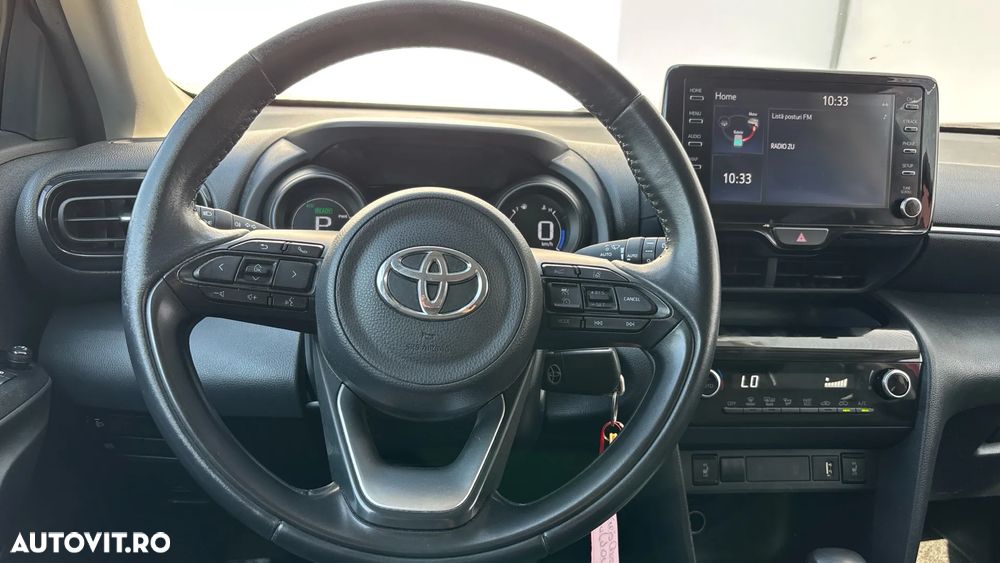 Toyota Yaris Cross 1.5 l CVT Active - 13