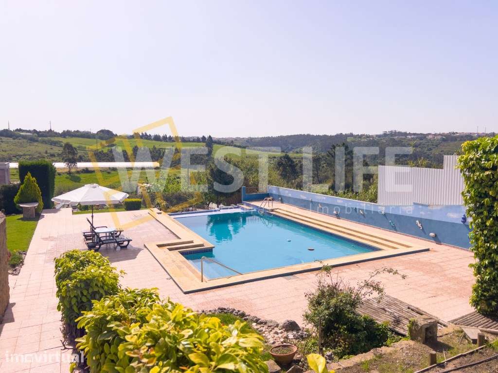 Quintinha com moradia T4+1 com piscina e zonas de Lazer em terreno ... - Grande imagem: 4/53
