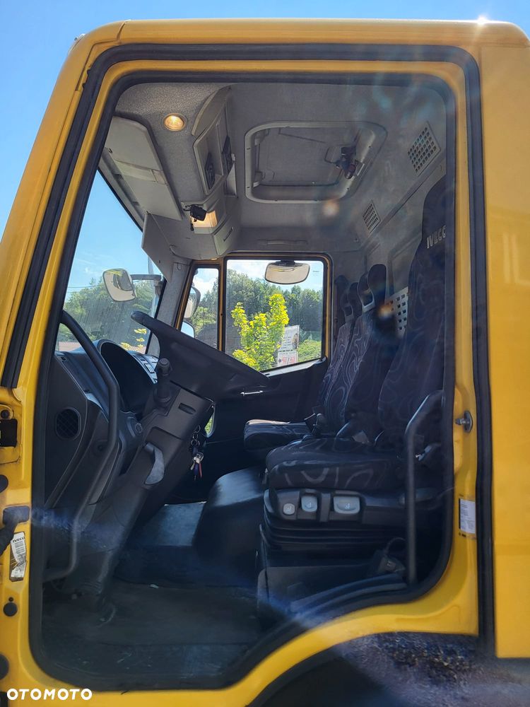 Iveco EuroCargo 120E28 - 6