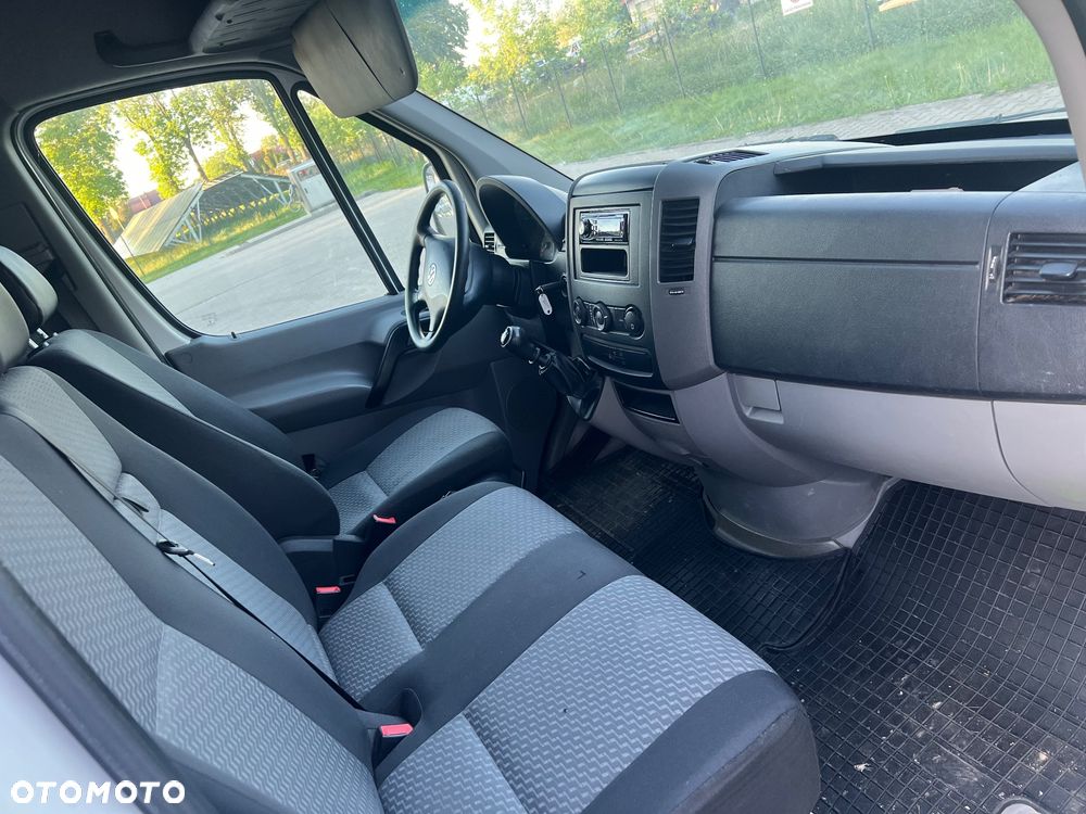 Volkswagen Crafter 163 konie, silnik po kapitalnym zdrowa buda, pięknie jedzie - 10