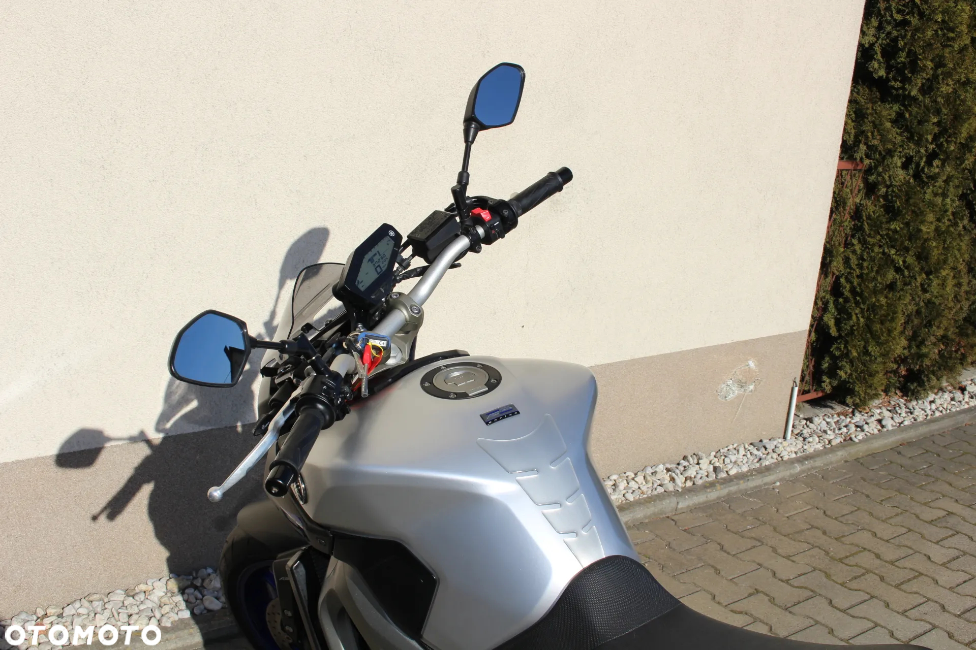 Yamaha MT - 26