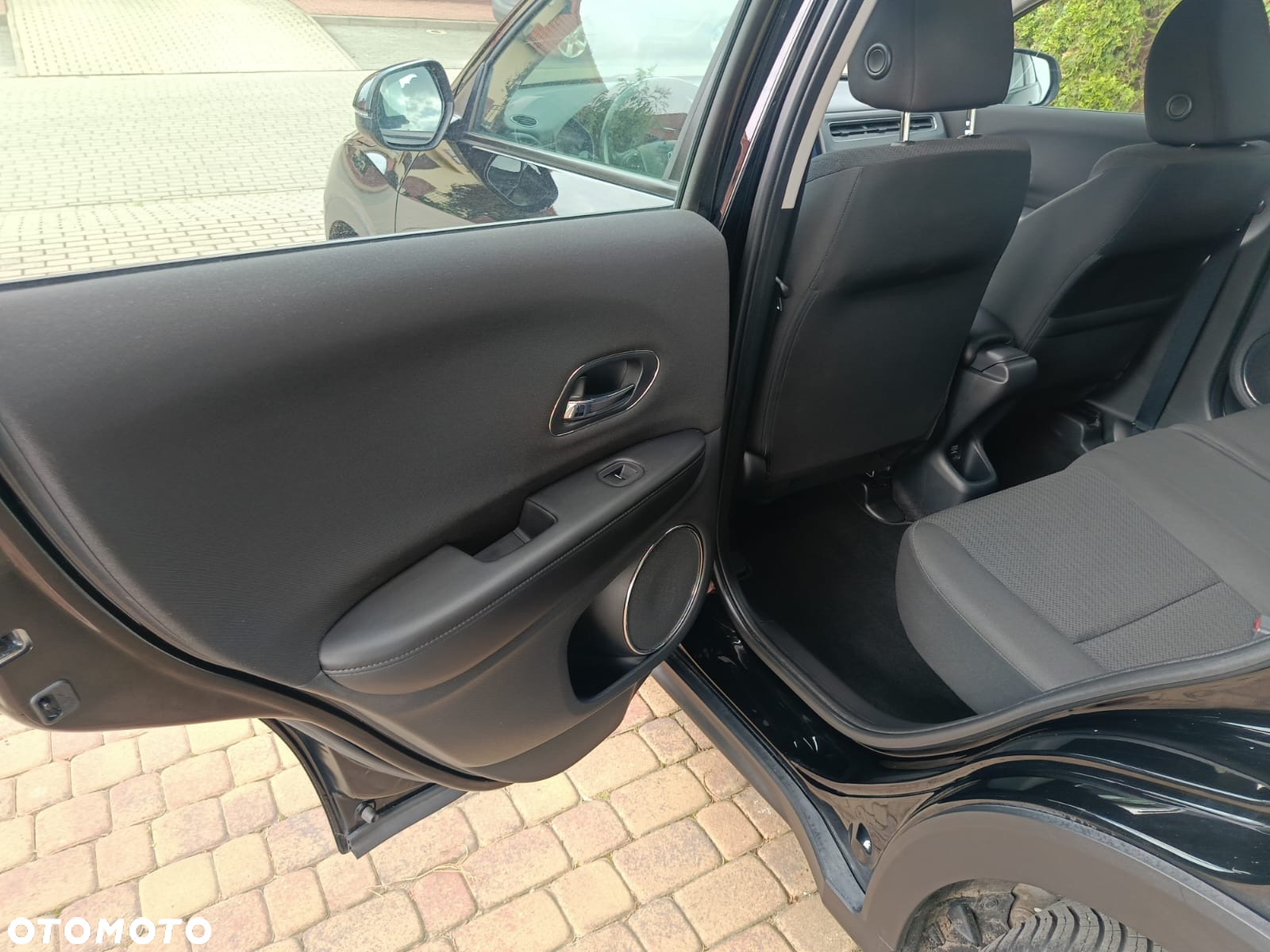 Honda HR-V - 25