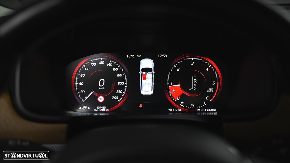 Volvo S90 2.0 D4 Inscription Geartronic - 28