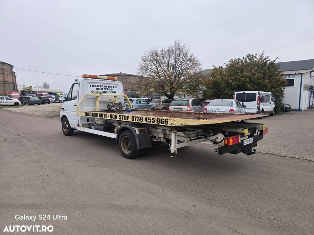 Mercedes-Benz Sprinter - 4