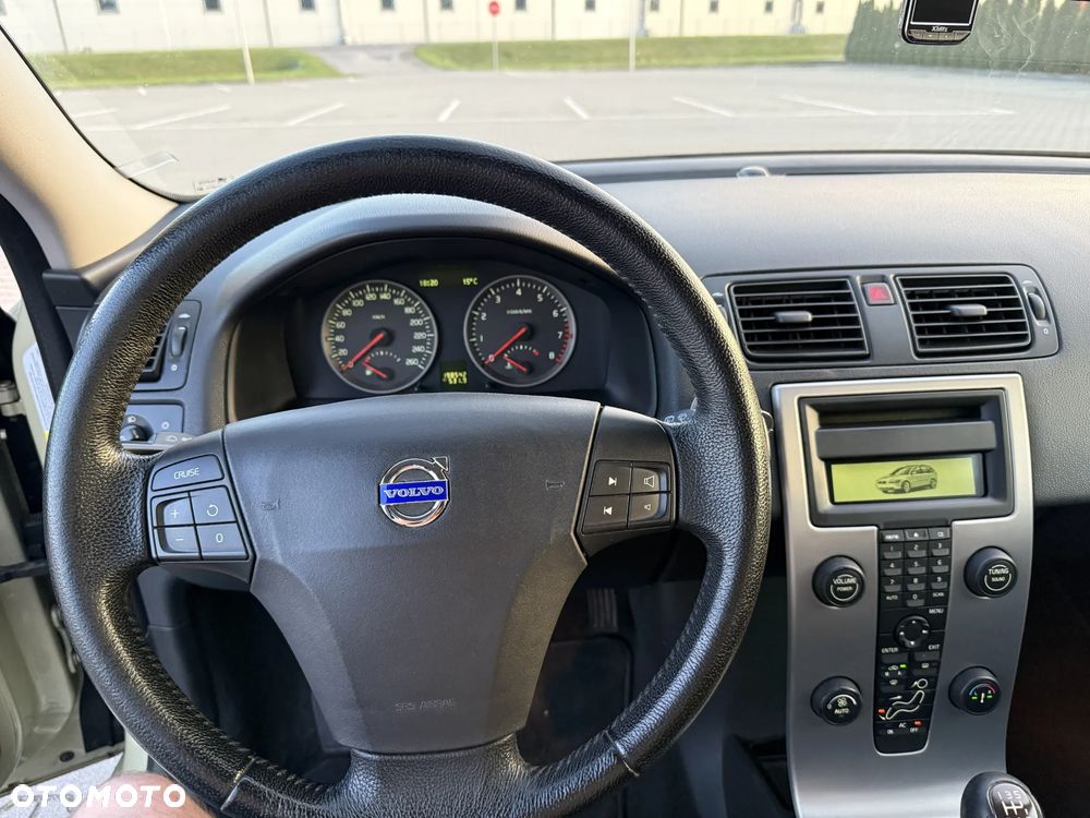 Volvo V50 1.8 Momentum - 14