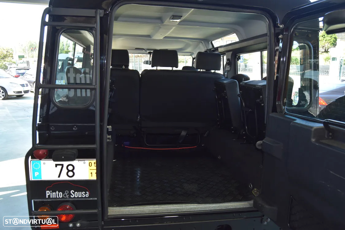 Land Rover Defender 110 SW 2.5 Td5 SE - 47
