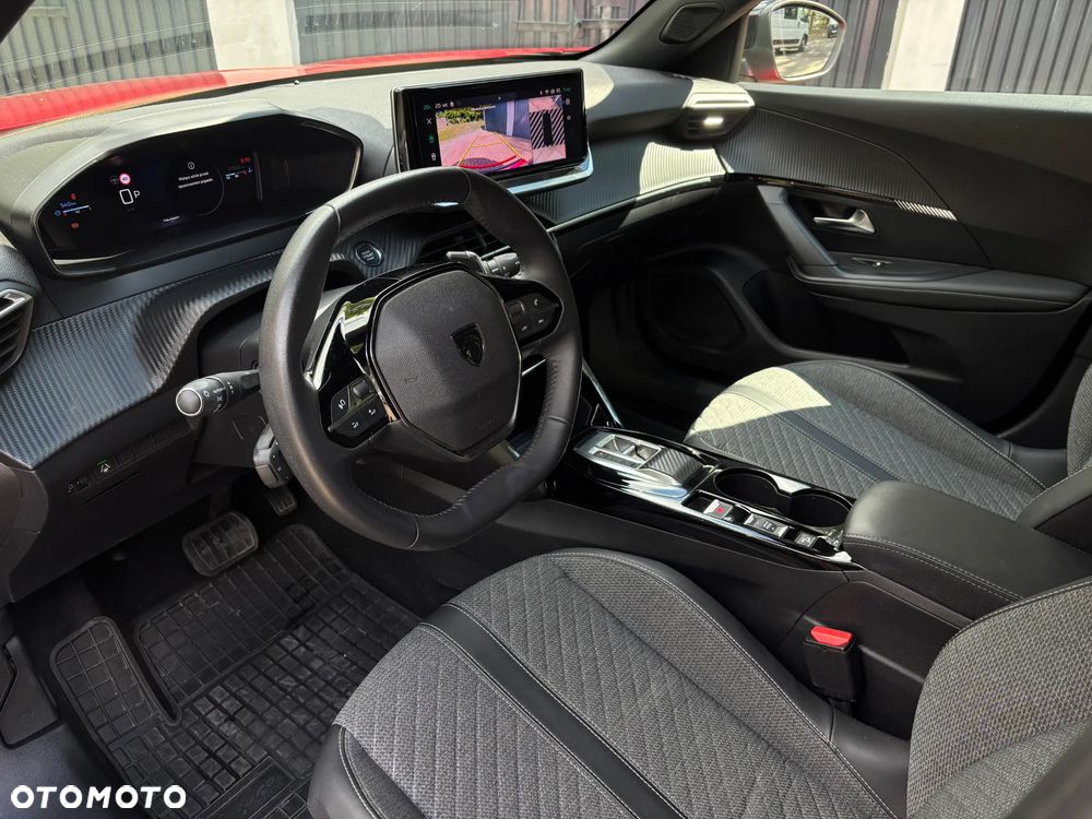 Peugeot 2008 PureTech 130 Allure S&S EAT8 - 7