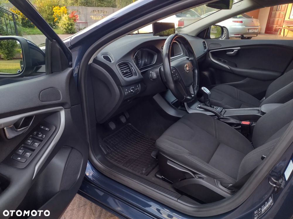 Volvo V40 D2 Kinetic - 7