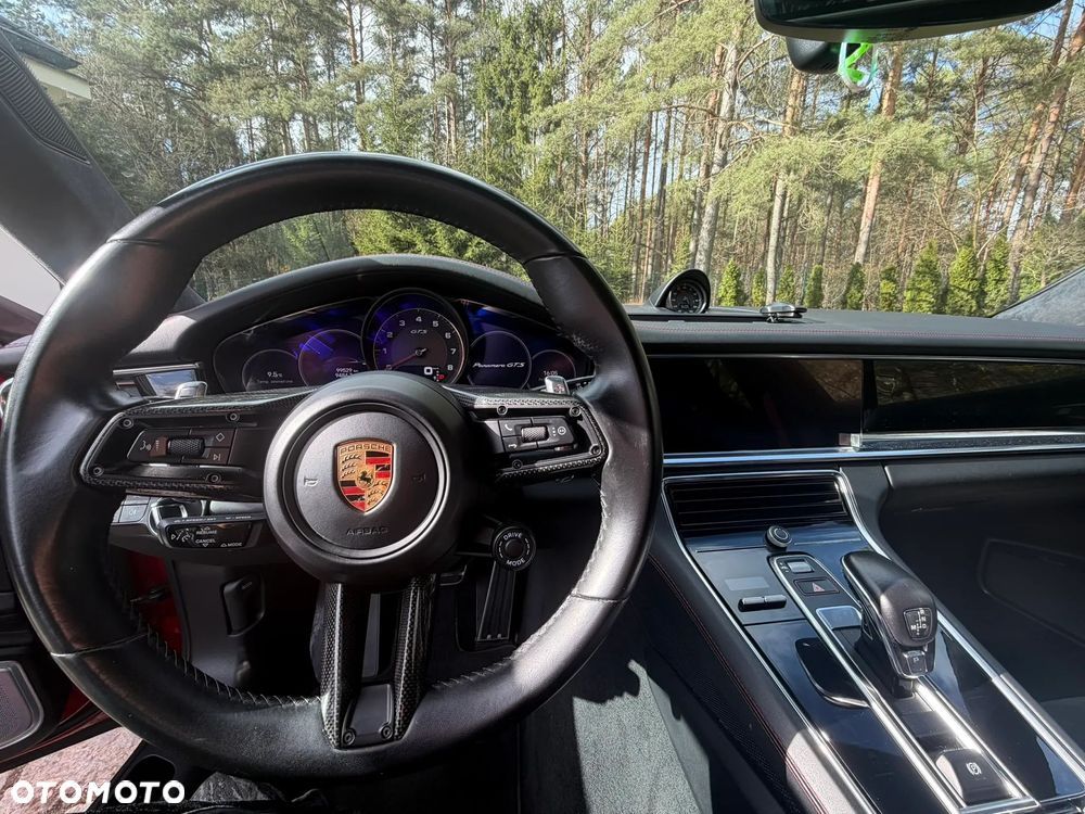 Porsche Panamera GTS - 12