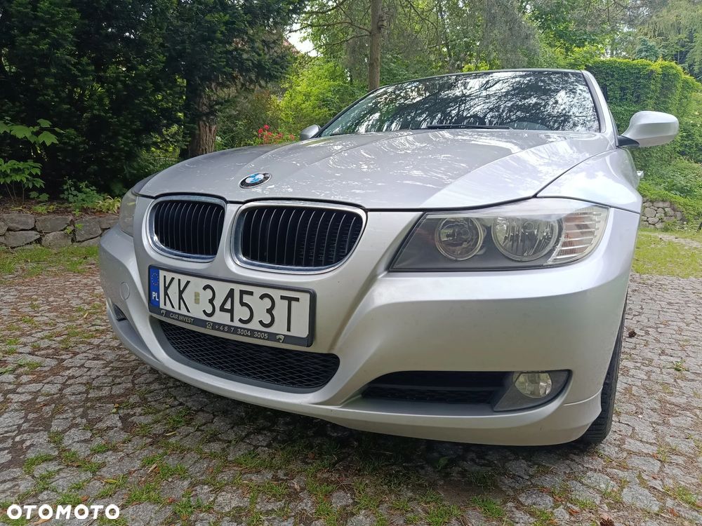 BMW Seria 3 318d DPF - 22