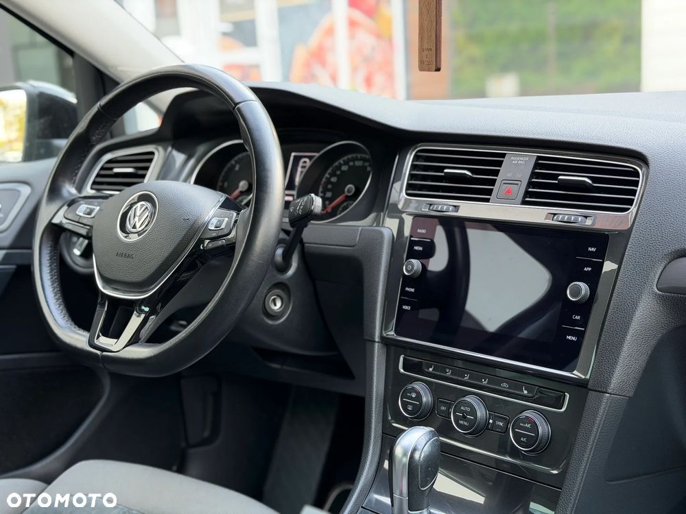 Volkswagen Golf Variant 1.6 TDI (BlueMotion Technology) DSG Trendline - 28