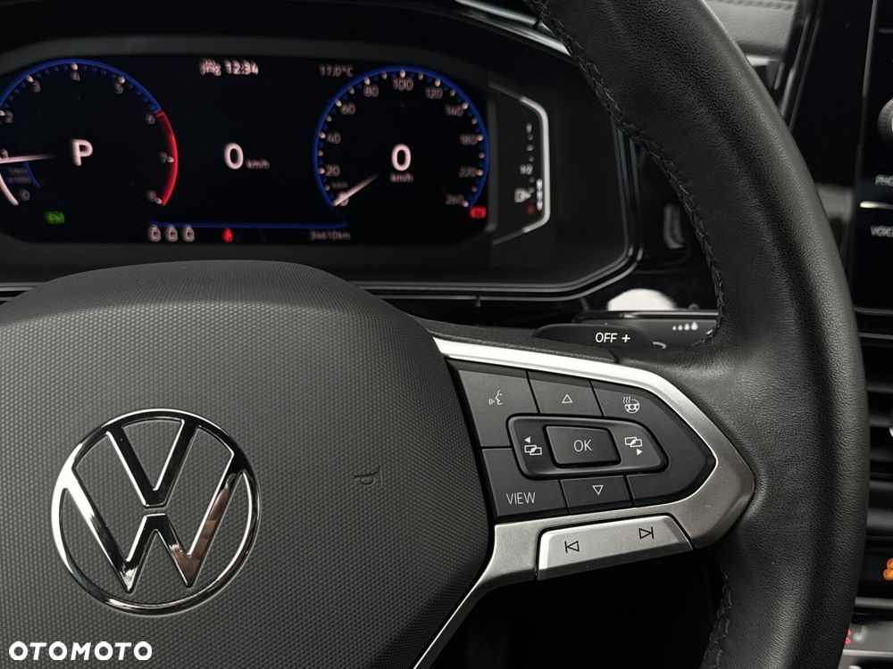 Volkswagen T-Roc 1.5 TSI Style DSG - 19