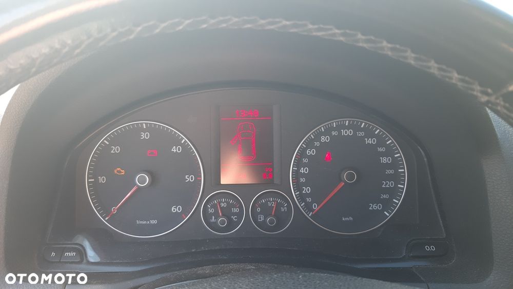 Volkswagen Golf 1.9 TDI 4Motion GT Sport - 10