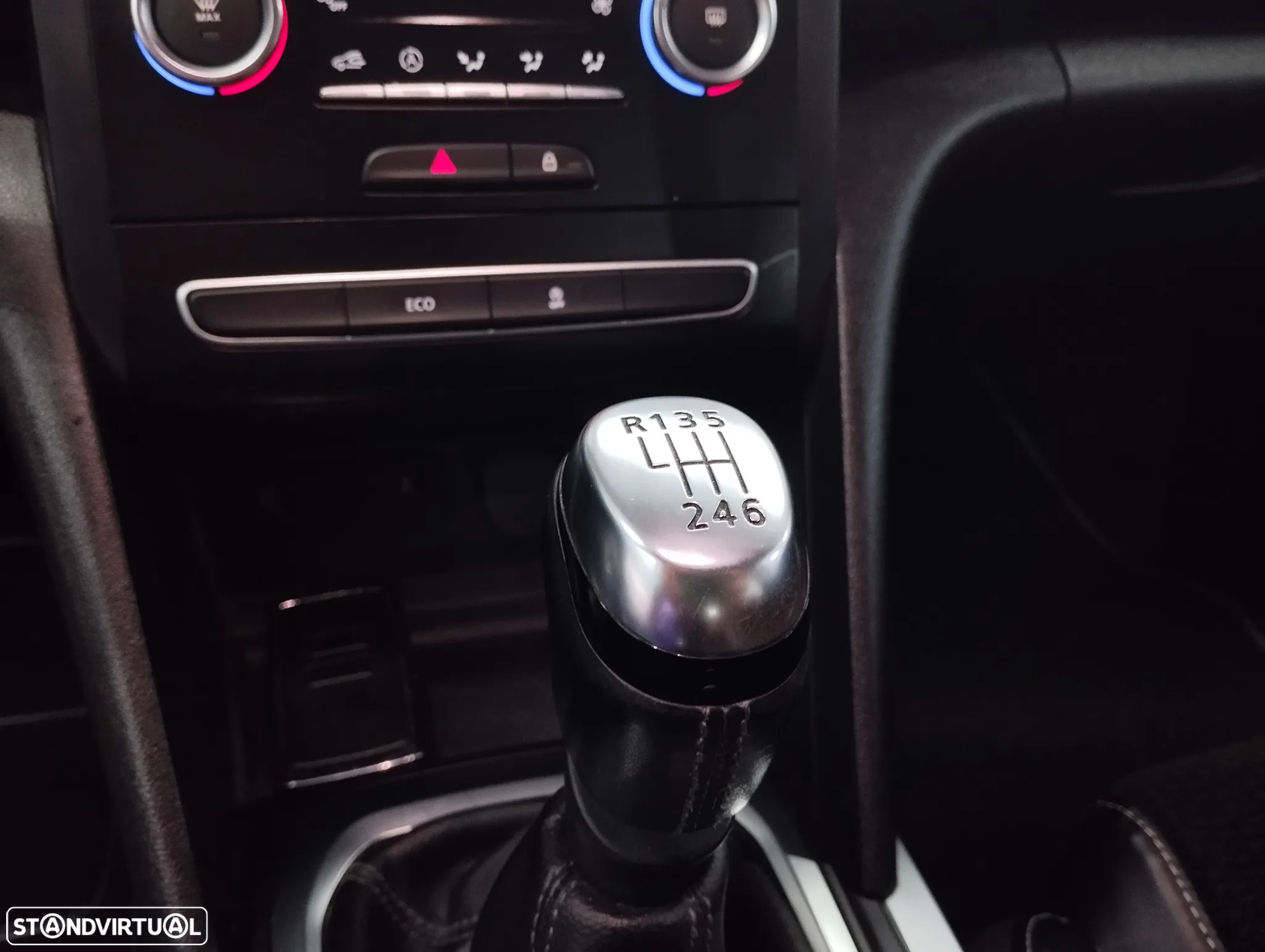 Renault Mégane 1.5 dCi Intens - 33