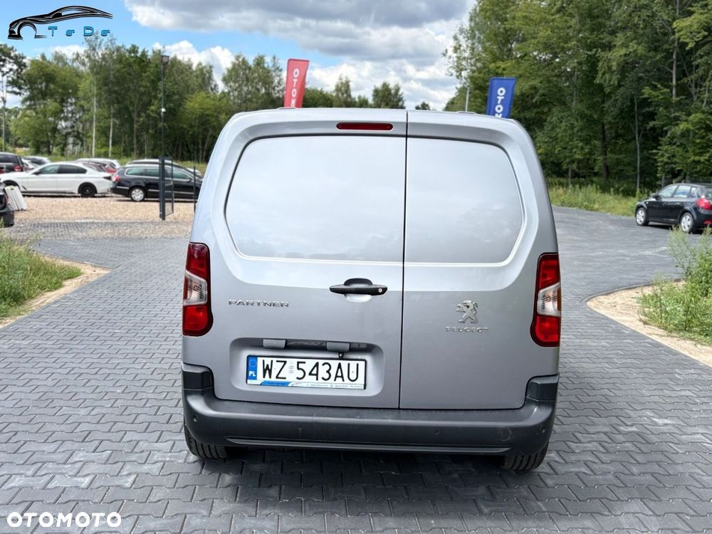 Peugeot PARTNER - 16