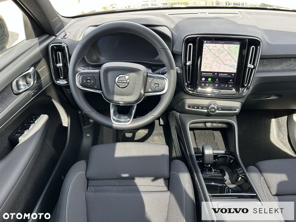 Volvo XC 40 - 36