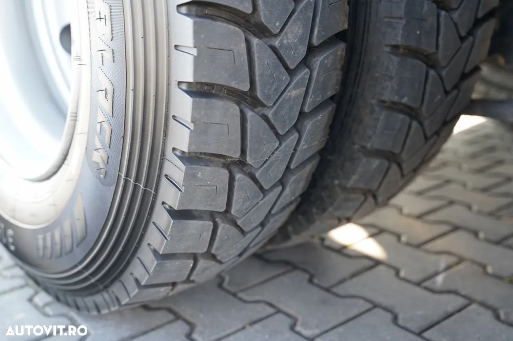 Iveco X-WAY 480 / 6x4 / CAROSERIE CU OBOANE - 6,1 m / + MACARAUA PALFINGER PK 33002 EH / MAX: 6.600 KG / ROTATOR / TELECOMANDĂ / ANVELOPE 100% / - 21