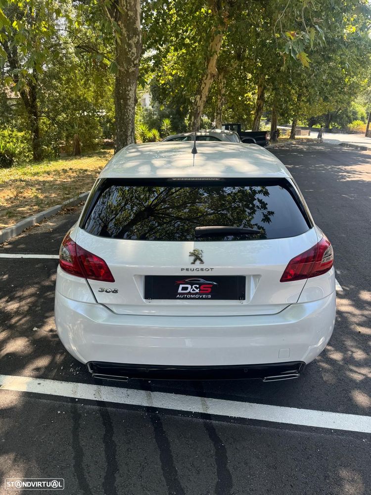 Peugeot 308 1.2 PureTech Style J17 - 5