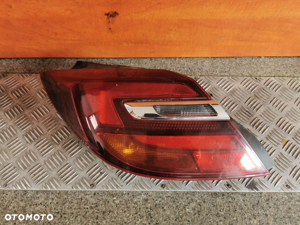 LAMPA LEWY TYŁ OPEL INSIGNIA A LIFT OE 23422535