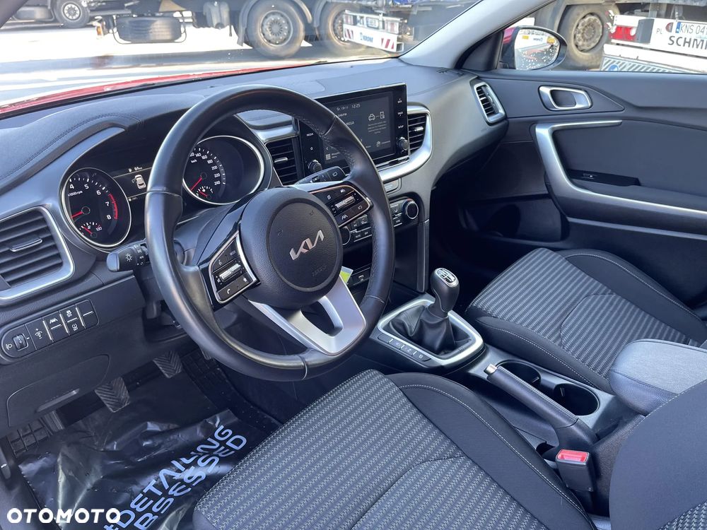 Kia XCeed 1.5 T-GDI M - 10