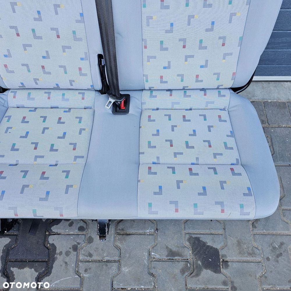 VW T5 T6 fotel trójka ławka tył 3 RZĄD LLL - 4