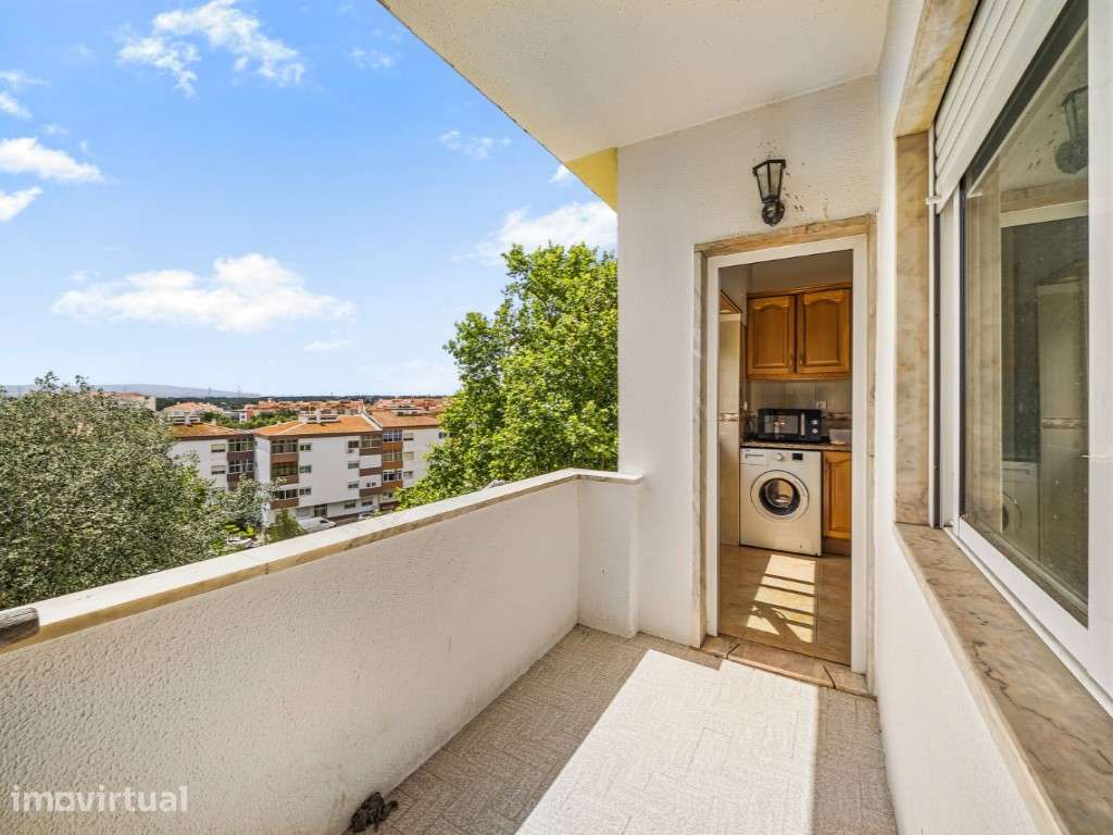 Apartamento T2 em Paio Pires - Grande imagem: 2/17