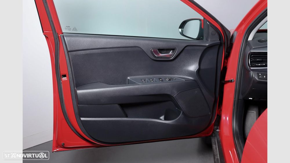 Kia Stonic 1.0 T-GDI Drive 7DCT - 6