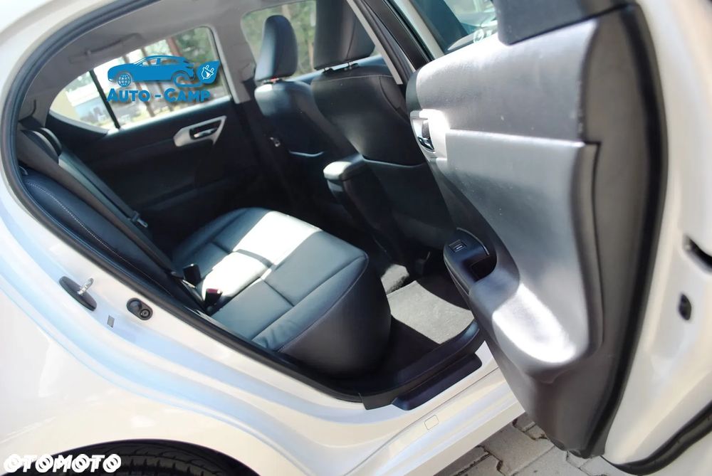 Lexus CT 200h Luxury Line - 22