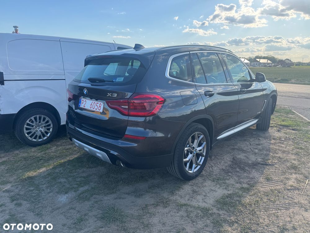 BMW X3 xDrive20d M Sport Edition - 6