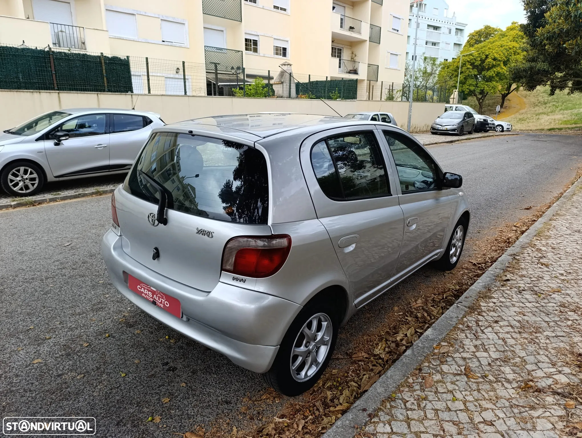 Toyota Yaris 1.0 Sol - 7