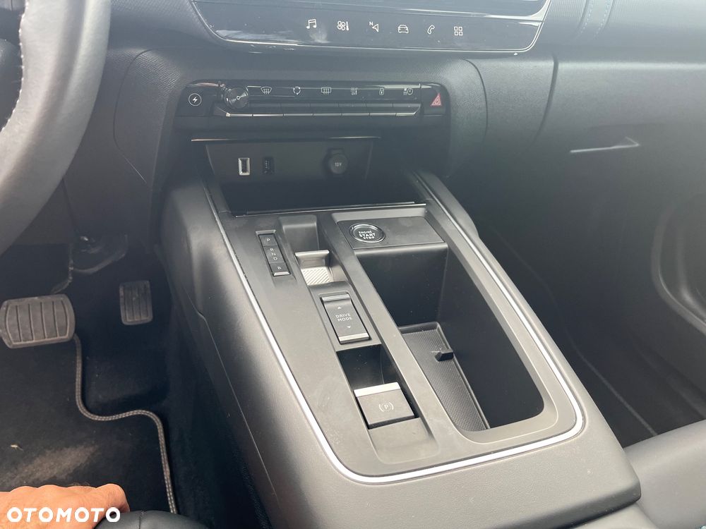 Citroën C5 Aircross 180 e-EAT8 MAX - 4