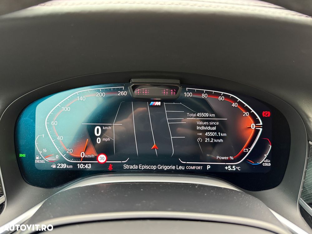 BMW Seria 7 730d xDrive MHEV - 21