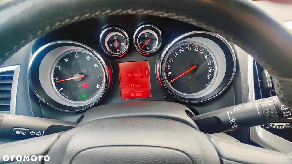 Opel Astra 1.4 Turbo Cosmo - 21