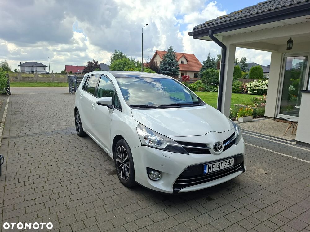 Toyota Verso 1.8 Prestige 7os MS - 1