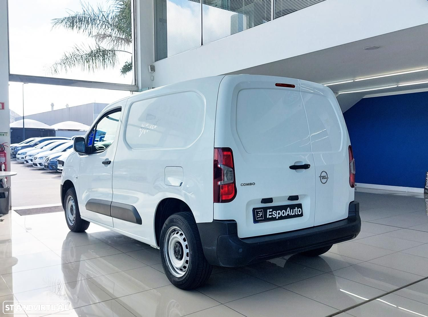 Opel Combo 1.5 CDTI L1H1Enjoy  - IVA Dedutível - 3