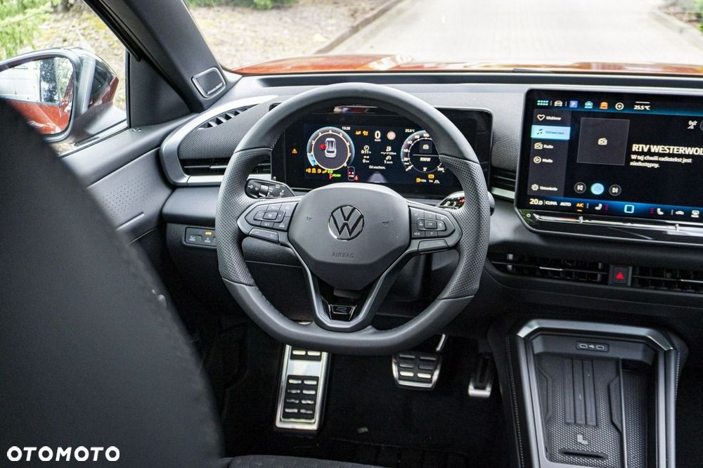 Volkswagen T-Roc - 26