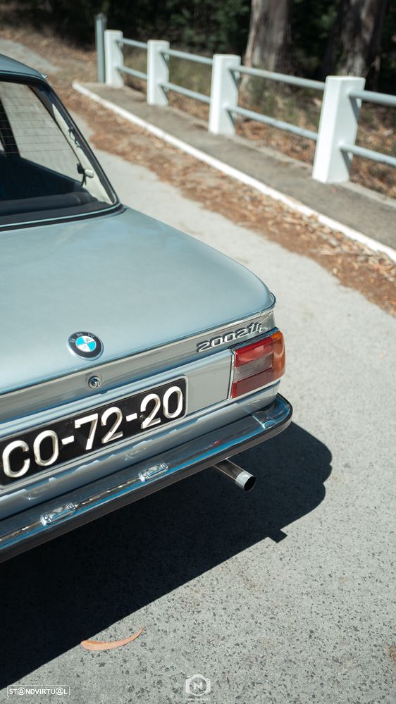 BMW 2002 - 46