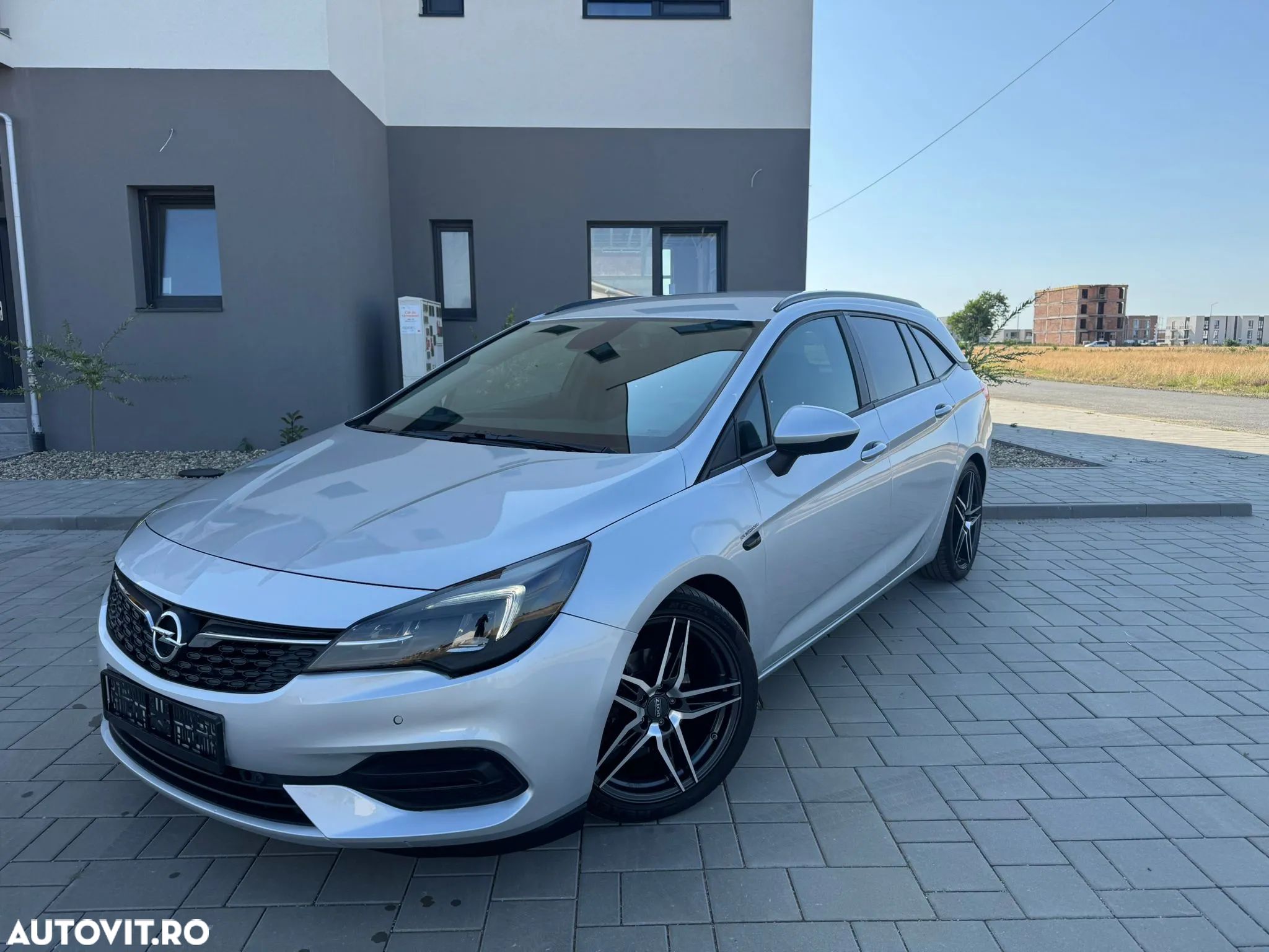 Opel Astra - 1