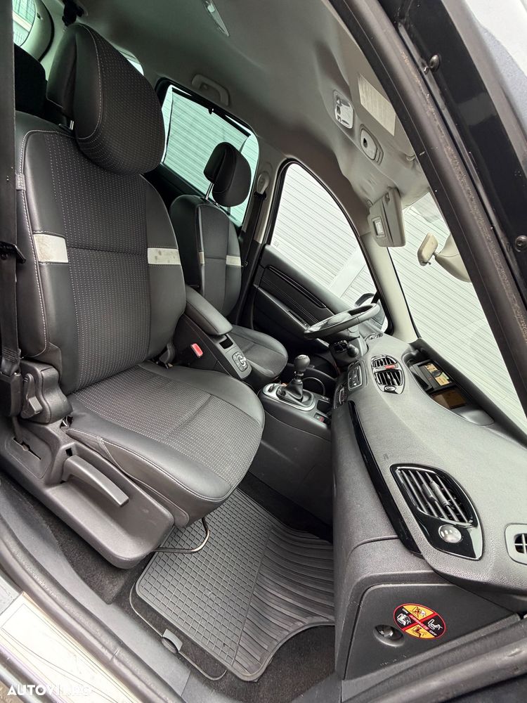 Renault Scenic - 8