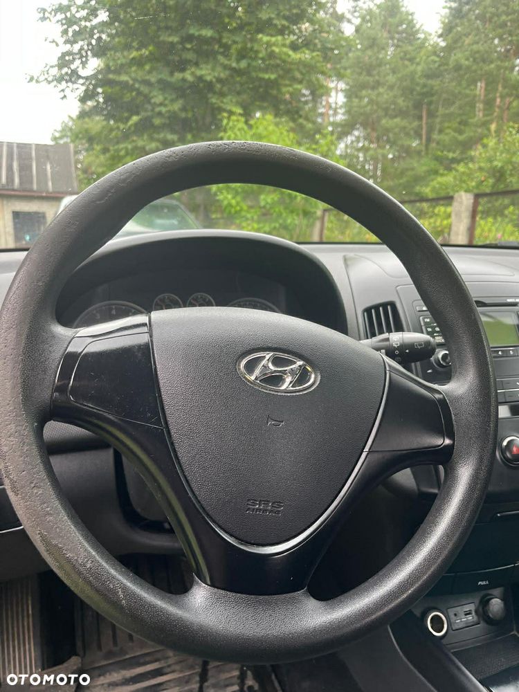 Hyundai i30 1.4 Classic - 12