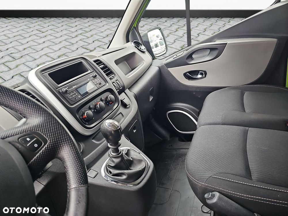 Renault trafic - 17