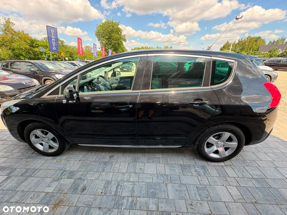 Peugeot 3008 Hybrid4 - 9